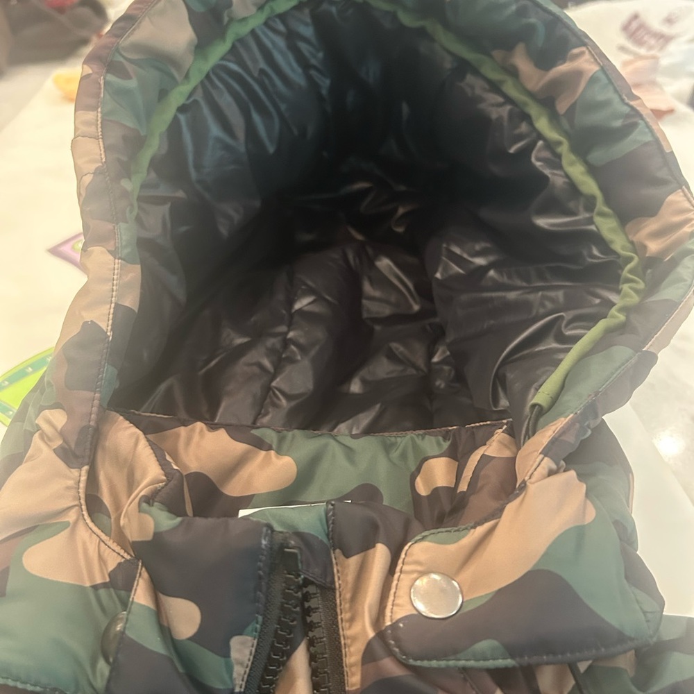 Cynthia Rowley Green Camo Technical Ski Suit NWT - Picture 6 of 6